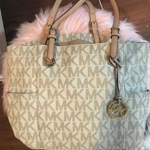 Michael Kors bag
